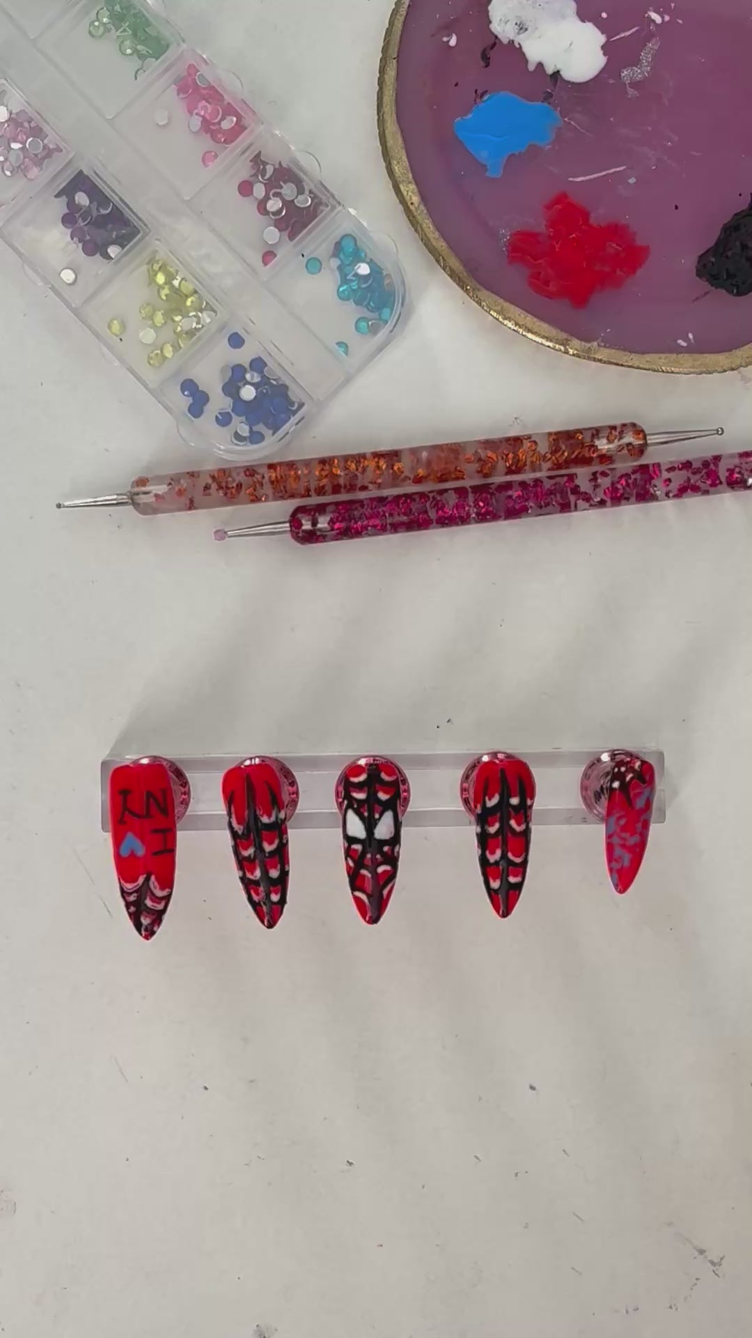 Spider-Man press on nails